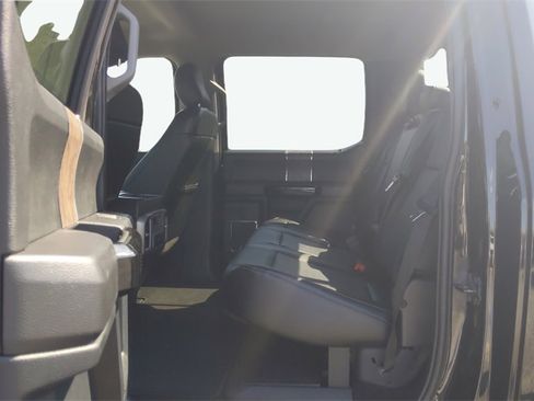 Used 2018 Ford F250 Lariat w/ Lariat Ultimate Package image 22