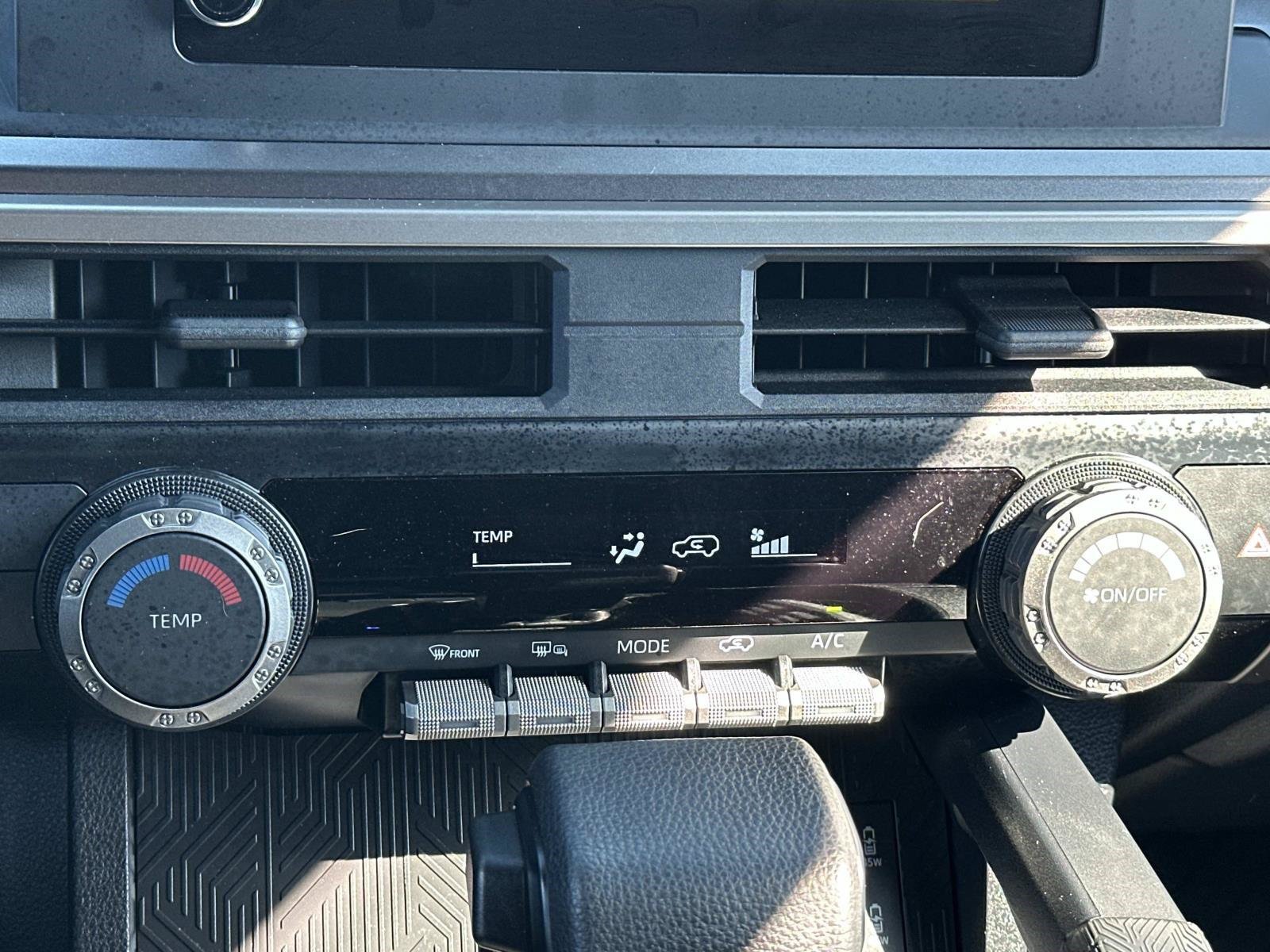 Used 2025 Toyota 4Runner SR5 RWD image 33