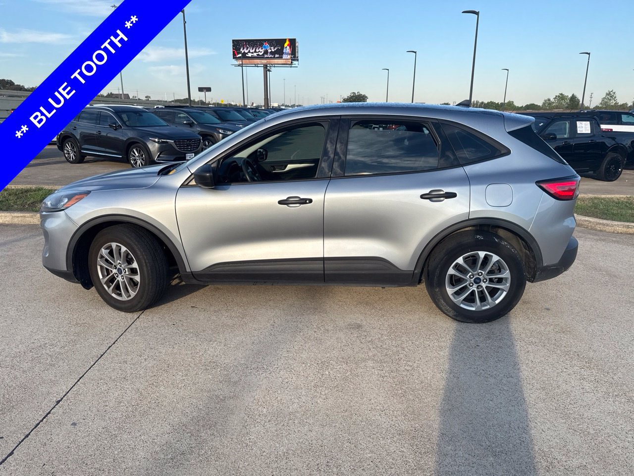 Used 2022 Ford Escape S FWD image 3