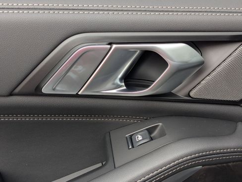 New 2026 BMW X5 xDrive50e w/ M Sport Package image 28