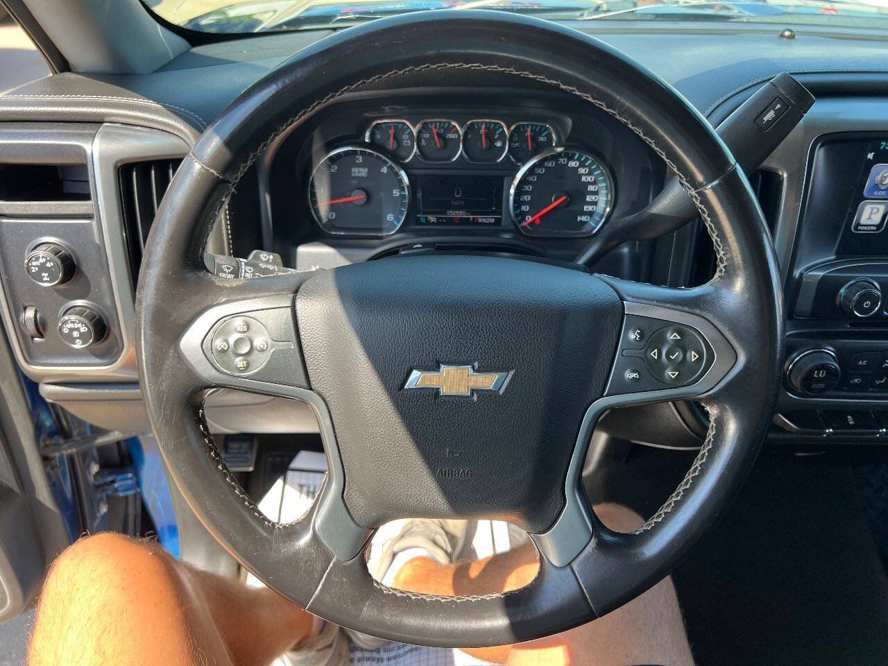 Used 2015 Chevrolet Silverado 1500 LTZ AWD/4WD image 12