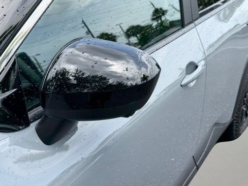 Used 2026 Nissan Rogue SV AWD/4WD image 31