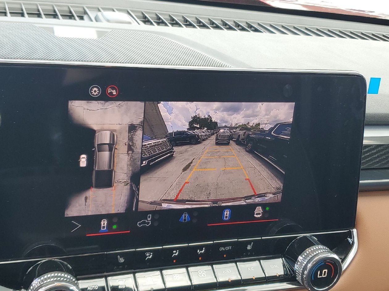 New 2026 GMC Canyon AT4 w/ Technology Plus Package AWD/4WD image 22