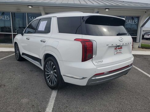 Used 2023 Hyundai Palisade Calligraphy AWD/4WD image 3