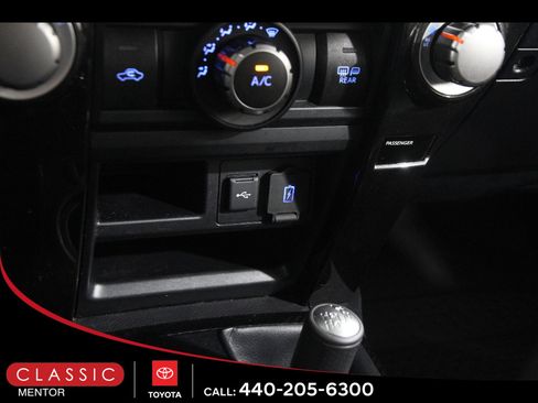 Used 2022 Toyota 4Runner TRD Off-Road Premium w/ Moonroof Package AWD/4WD image 14