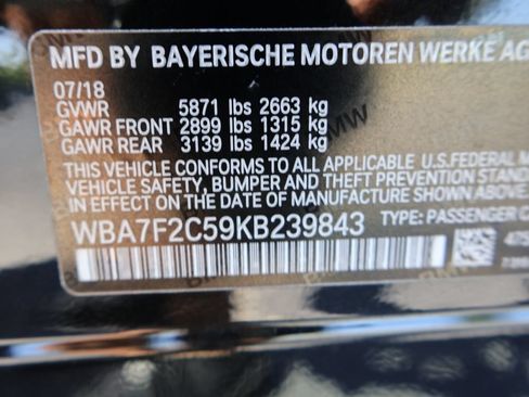 Used 2019 BMW 750i xDrive w/ Executive Package AWD/4WD image 23