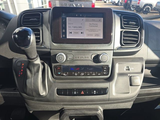 Used 2025 RAM ProMaster 2500 FWD image 18