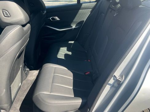 Used 2019 BMW 330i xDrive Sedan w/ Driving Assistance Package image 13