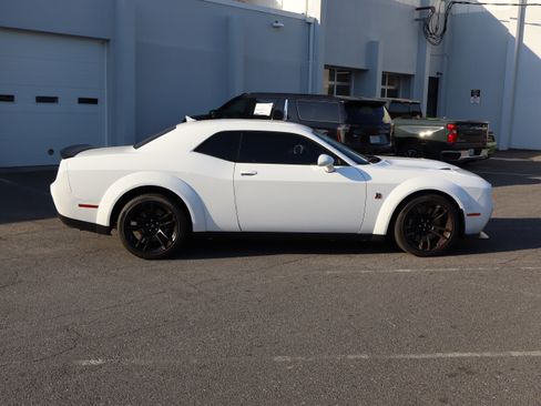 Used 2023 Dodge Challenger R/T Scat Pack RWD image 11