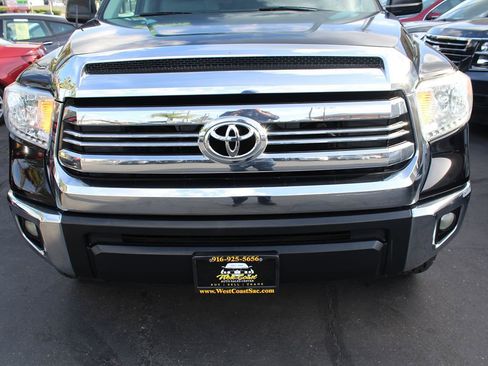 Used 2016 Toyota Tundra SR5 w/ TRD Off Road Package RWD image 9