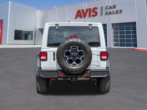 Used 2023 Jeep Wrangler Unlimited Rubicon w/ Cold Weather Group AWD/4WD image 7