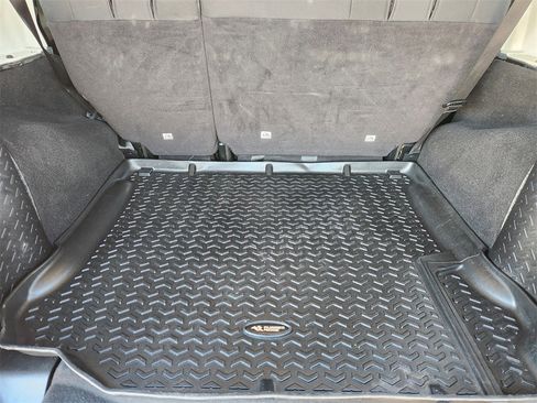 Used 2012 Jeep Wrangler Unlimited Sport image 30