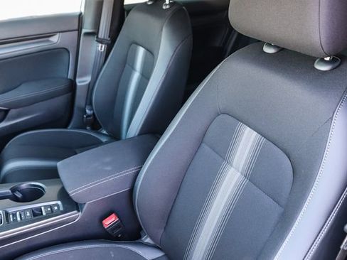 Used 2025 Honda Civic Sport image 27