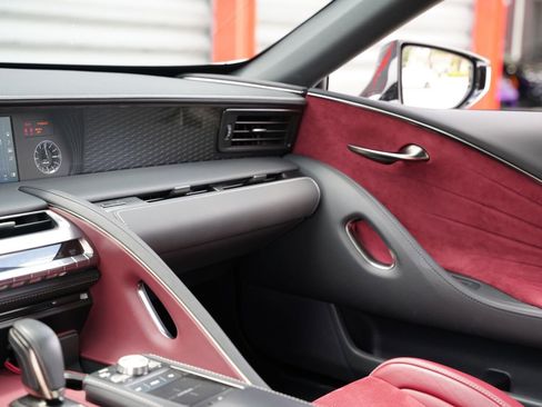Used 2019 Lexus LC 500 Coupe w/ Sport Package RWD image 28
