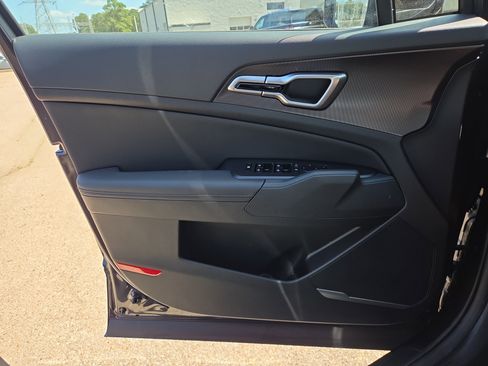 New 2026 Kia Sportage EX w/ EX Panorama Roof Package FWD image 8