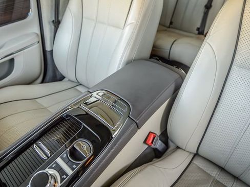 Used 2015 Jaguar XJ L Portfolio image 37