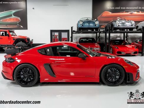 Used 2024 Porsche 718 Cayman GT4 RS RWD image 9