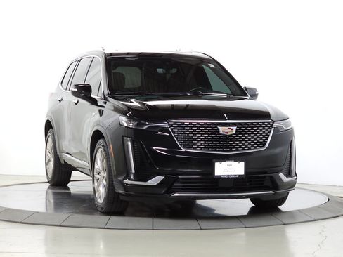 Used 2023 Cadillac XT6 Premium Luxury w/ Technology Package AWD/4WD image 10