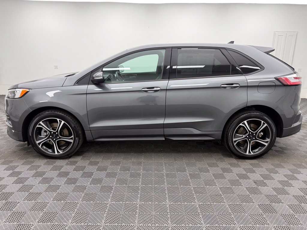 Used 2022 Ford Edge ST AWD/4WD image 13