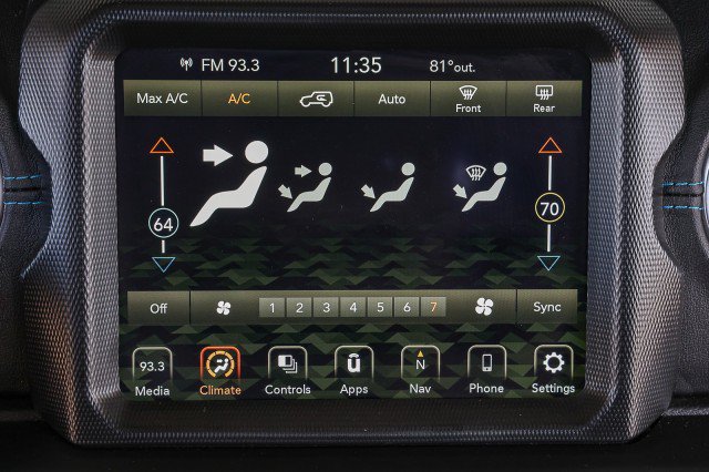 Used 2023 Jeep Wrangler Unlimited Rubicon 4xe AWD/4WD image 16