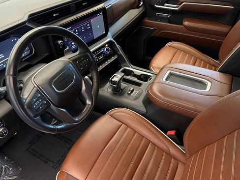 Used 2022 GMC Sierra 1500 Denali Ultimate AWD/4WD image 10