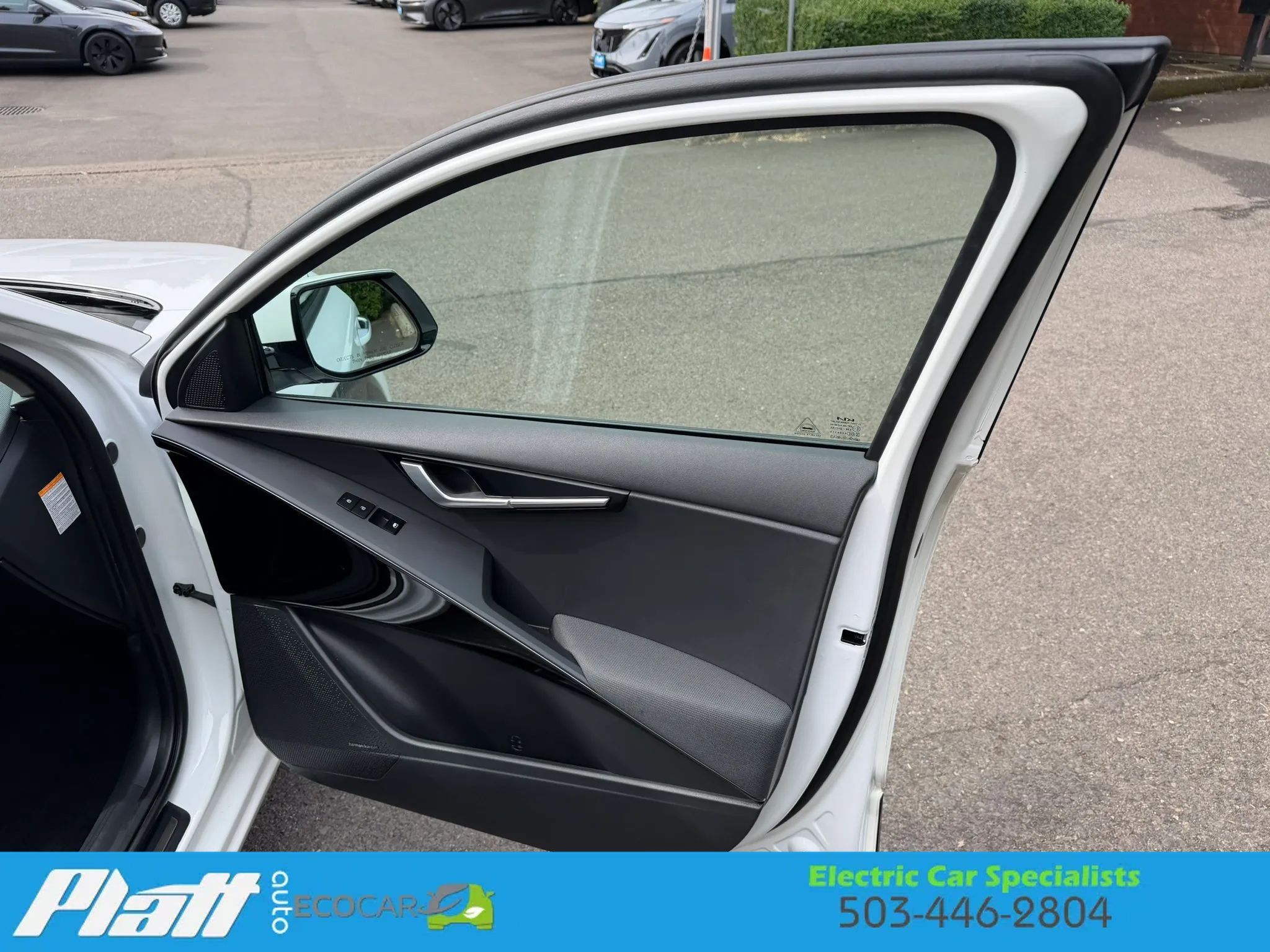 Used 2023 Kia Niro Wave FWD image 46