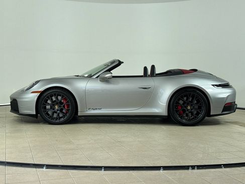 Certified 2025 Porsche 911 Carrera 4 GTS AWD/4WD image 3