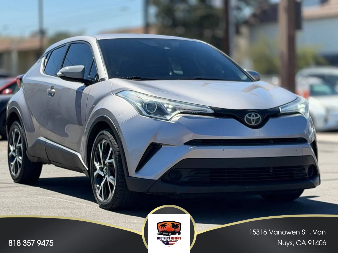 Used 2018 Toyota C-HR XLE FWD image 1