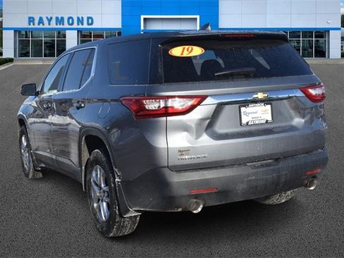 Used 2019 Chevrolet Traverse LS image 5
