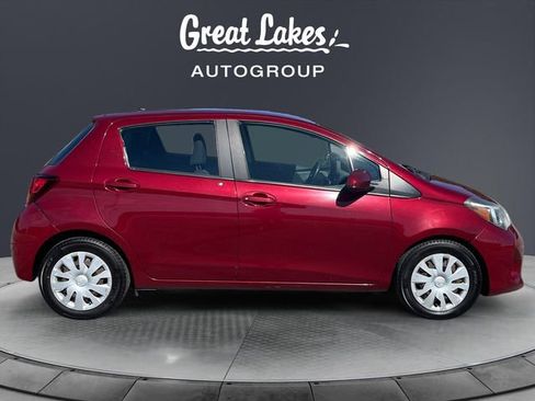 Used 2017 Toyota Yaris L w/ Carpet Mat Package image 6