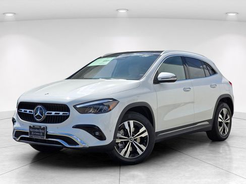 New 2026 Mercedes-Benz GLA 250 4MATIC image 2