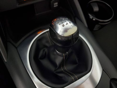 Used 2017 FIAT 124 Spider Classica image 18