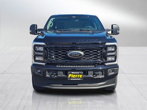 New 2025 Ford F350 XLT w/ Black Appearance Package image 6