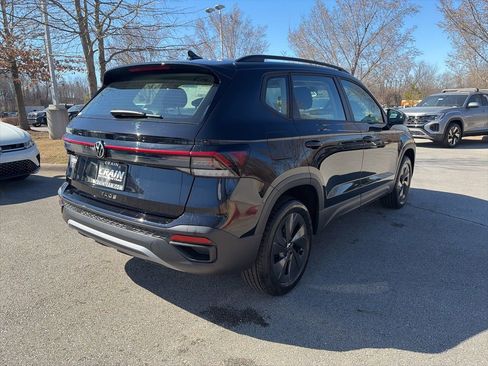 New 2026 Volkswagen Taos S FWD image 7