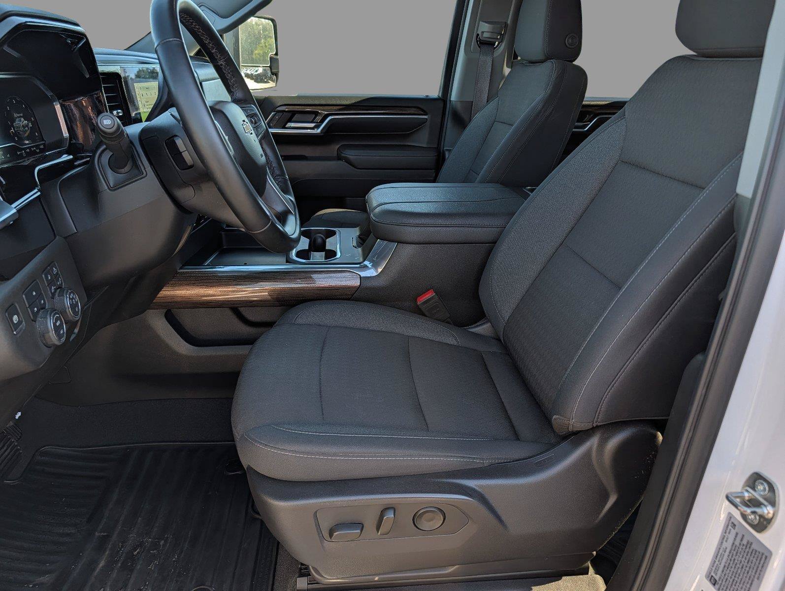 Used 2024 Chevrolet Silverado 3500 LT w/ All Star Edition AWD/4WD image 11
