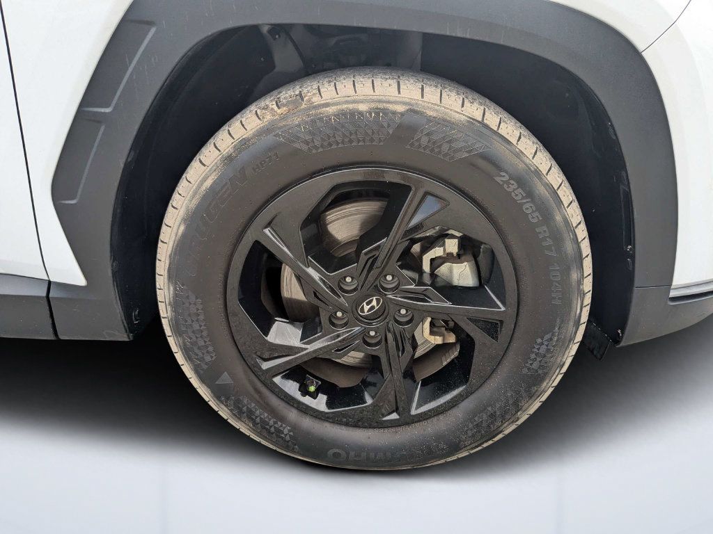 Certified 2024 Hyundai Tucson SE FWD image 14