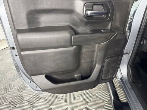 Used 2019 Chevrolet Silverado 1500 Custom Trail Boss w/ Custom Convenience Package AWD/4WD image 24