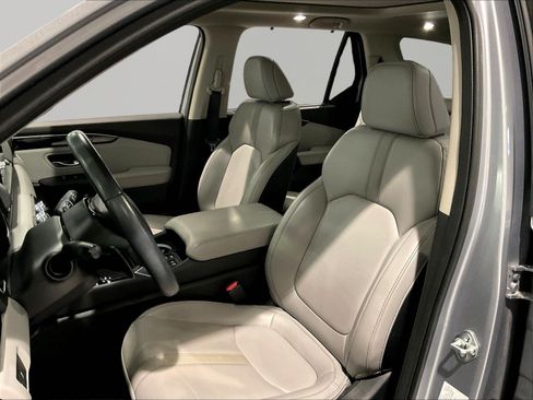 Certified 2023 Honda Pilot Touring image 21