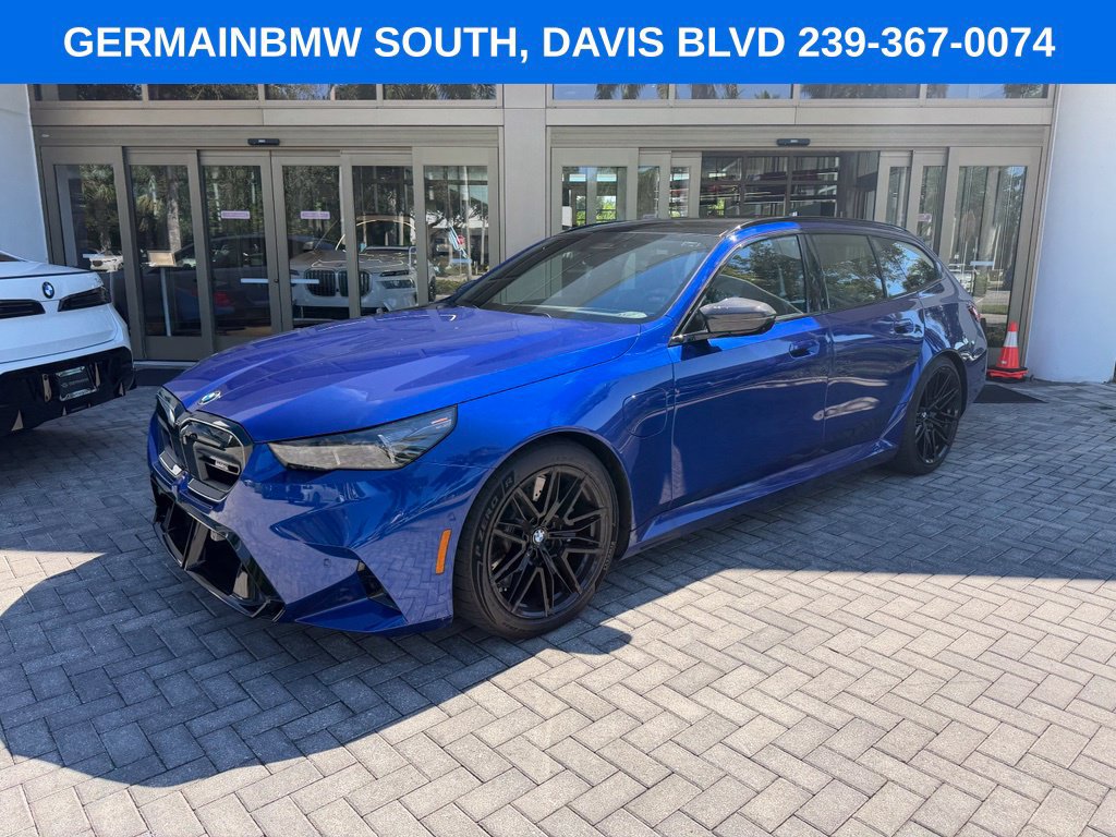 Used 2026 BMW M5 Touring w/ M Driver's Package AWD/4WD image 1