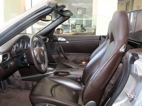 Used 2007 Porsche 911 Carrera S RWD image 7