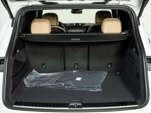 New 2026 Porsche Cayenne AWD/4WD image 31