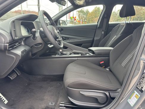 New 2026 Hyundai Elantra Sport image 9