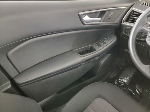 Used 2024 Ford Edge SE w/ Black Appearance Package AWD/4WD image 29