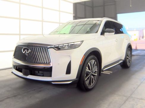 Certified 2026 INFINITI QX60 Luxe w/ Cargo Package AWD/4WD image 13