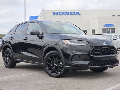 Certified 2024 Honda HR-V Sport image 2