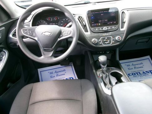 Used 2024 Chevrolet Malibu LS w/ Driver Confidence Package FWD image 11