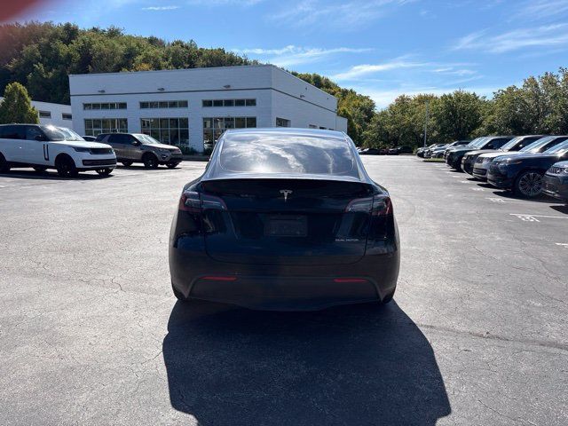 Used 2023 Tesla Model Y Performance AWD/4WD image 5