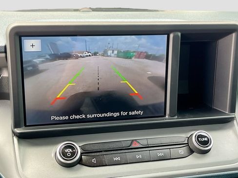 Used 2022 Ford Maverick XL FWD image 13