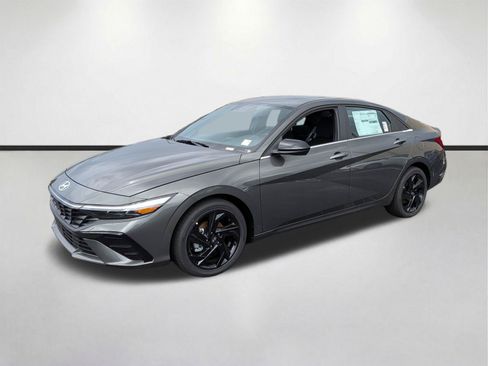 New 2026 Hyundai Elantra SE FWD image 8