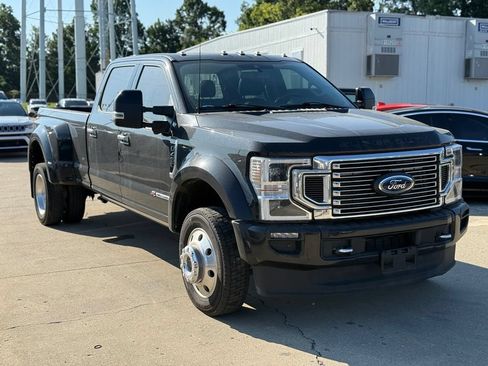 Used 2022 Ford F450 Limited w/ FX4 Off-Road Package AWD/4WD image 4